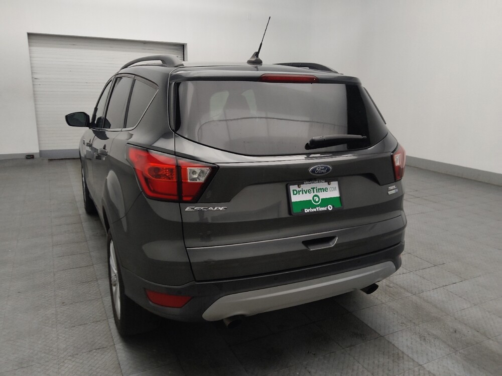 2019 Ford Escape in Conyers, GA 30094 - 18143622 5