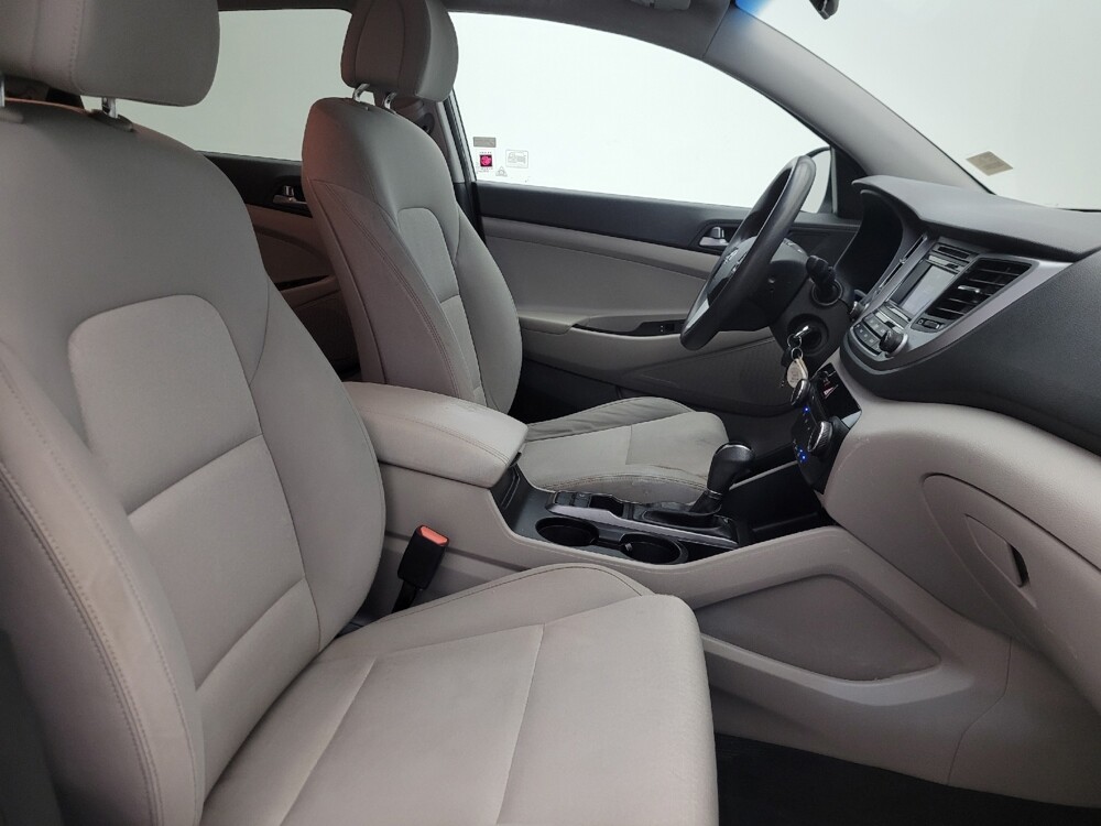 2017 Hyundai Tucson in Tucson, AZ 85705 - 18143623 21