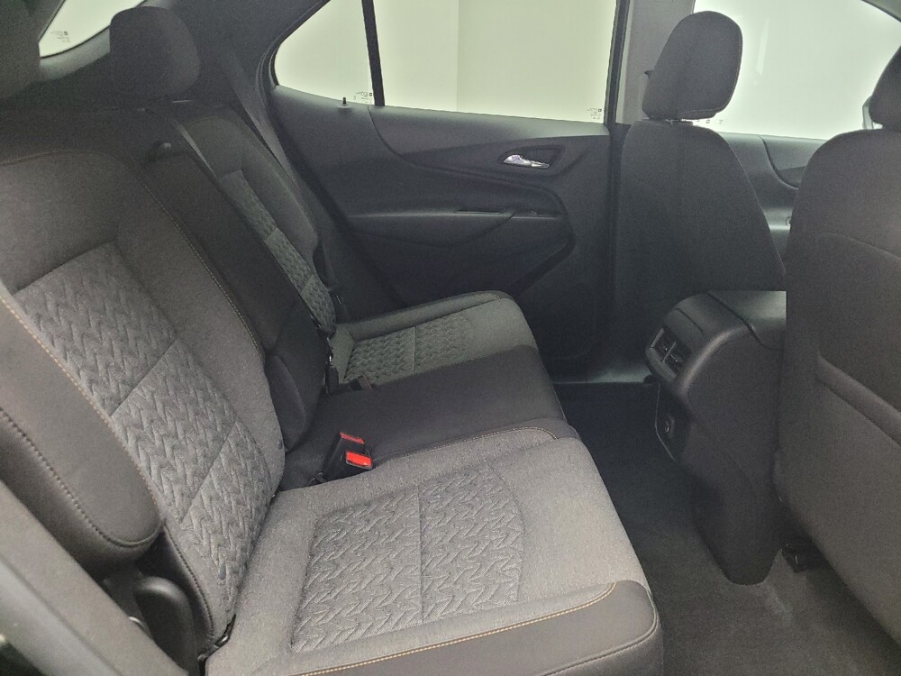 2022 Chevrolet Equinox in Eastpointe, MI 48021 - 18143624 19