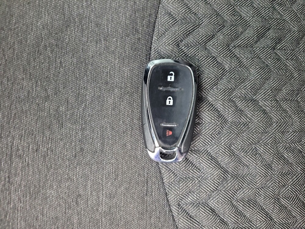 2022 Chevrolet Equinox in Eastpointe, MI 48021 - 18143624 32