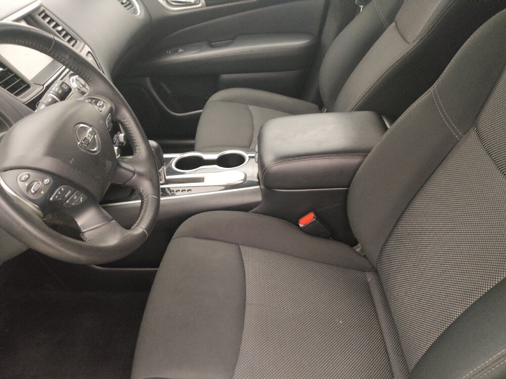 2020 Nissan Pathfinder in Bradenton, FL 34207 - 18143625 17