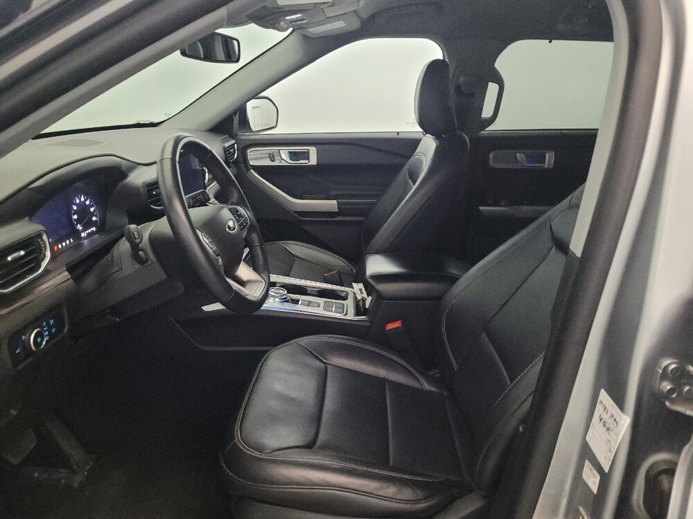 2023 Ford Explorer in Allentown, PA 18103 - 18143630 17