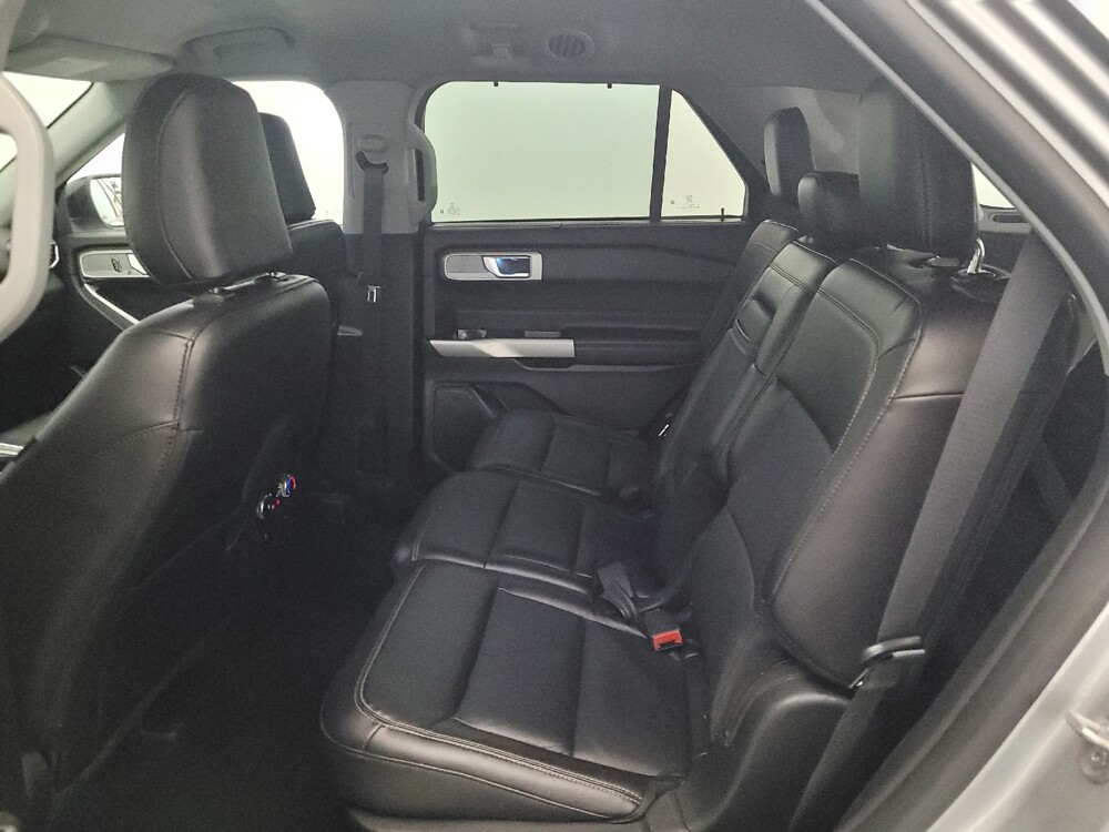 2023 Ford Explorer in Allentown, PA 18103 - 18143630 18