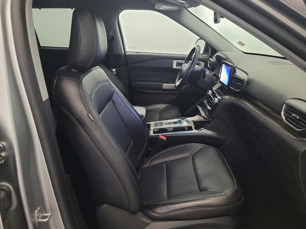 2023 Ford Explorer in Allentown, PA 18103 - 18143630 21