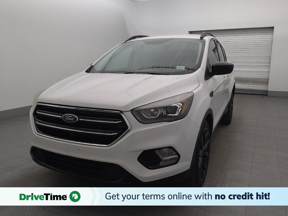2019 Ford Escape in Tallahassee, FL 32304 - 18143635