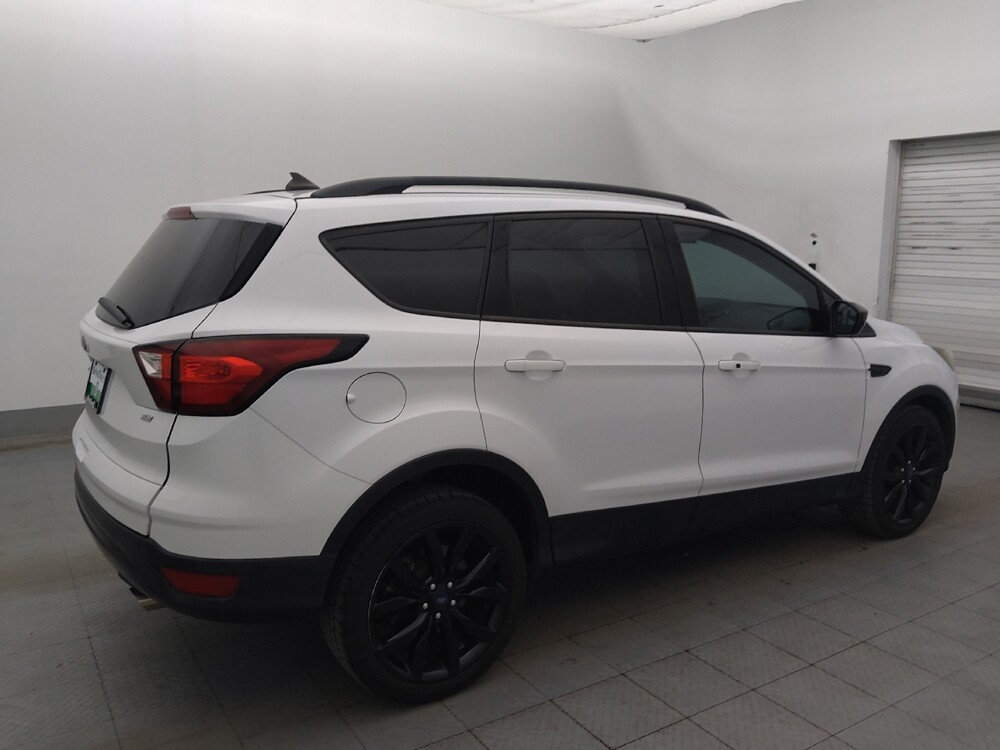 2019 Ford Escape in Tallahassee, FL 32304 - 18143635 10