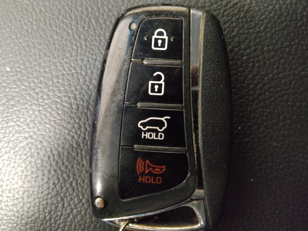 2018 Hyundai Santa Fe in Marietta, GA 30062 - 18143637 32