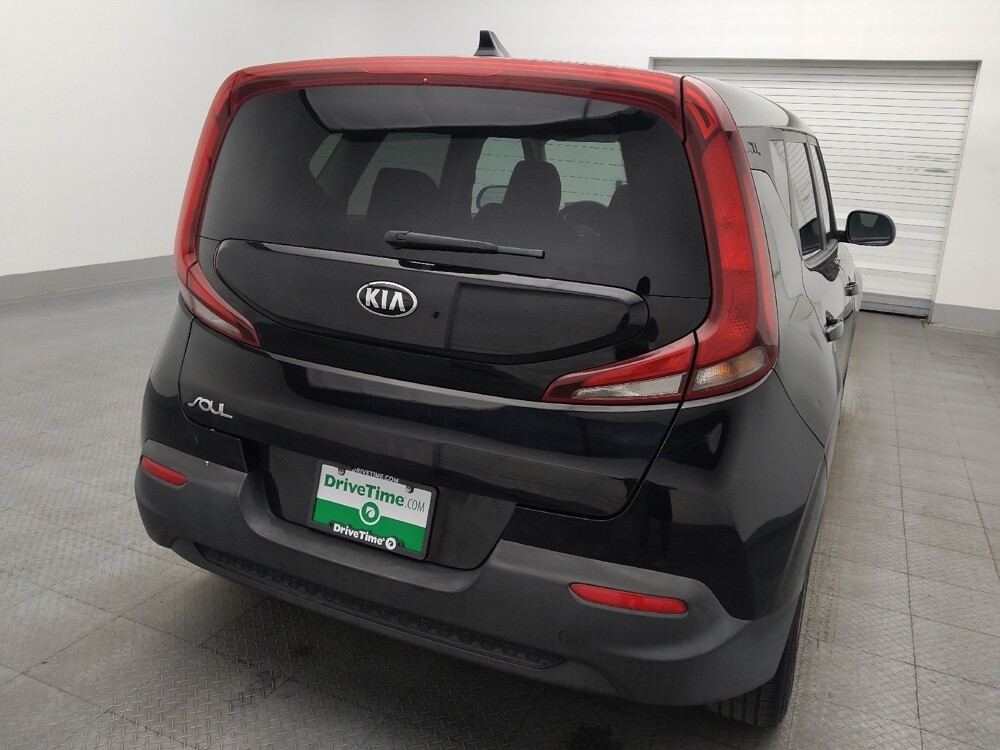 2020 Kia Soul in Orlando, FL 32808 - 18143640 7