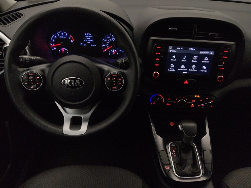 2020 Kia Soul in Orlando, FL 32808 - 18143640 22