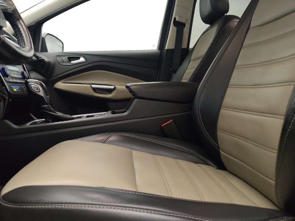 2019 Ford Escape in Tulsa, OK 74145 - 18143647 17