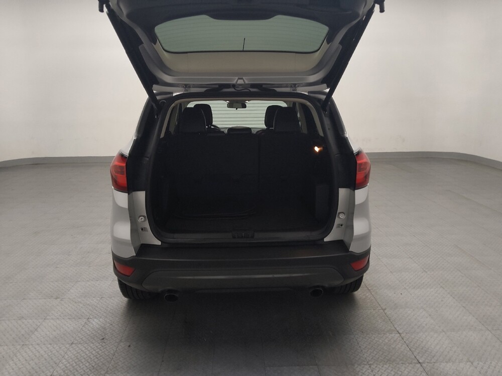 2019 Ford Escape in Tulsa, OK 74145 - 18143647 29