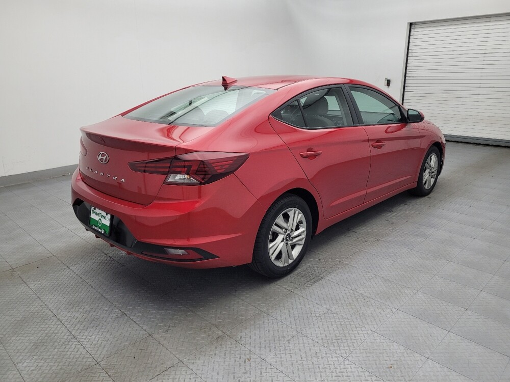 2020 Hyundai Elantra in Greenville, SC 29607 - 18143653 9