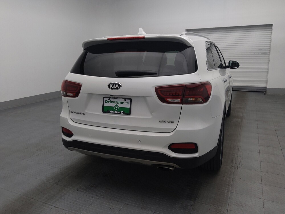 2019 Kia Sorento in Orlando, FL 32808 - 18143657 7