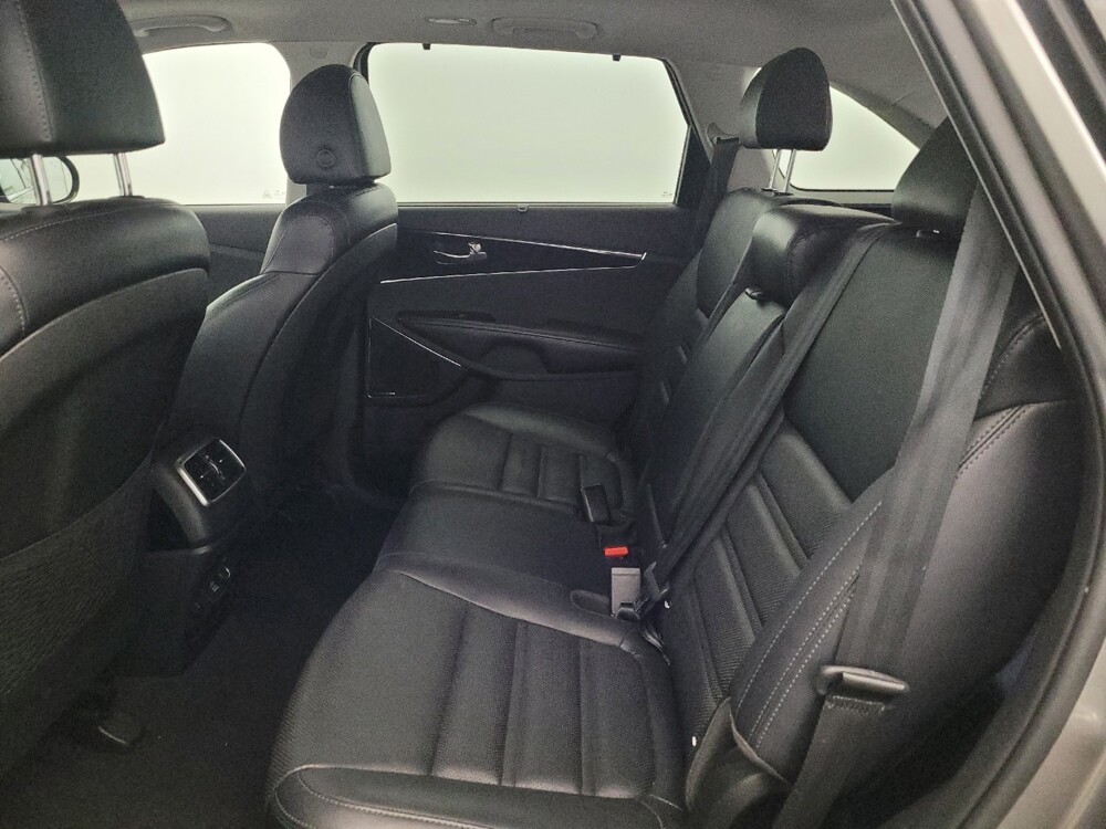 2019 Kia Sorento in Richmond, VA 23235 - 18143658 18