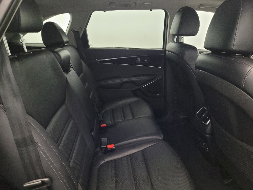 2019 Kia Sorento in Richmond, VA 23235 - 18143658 19