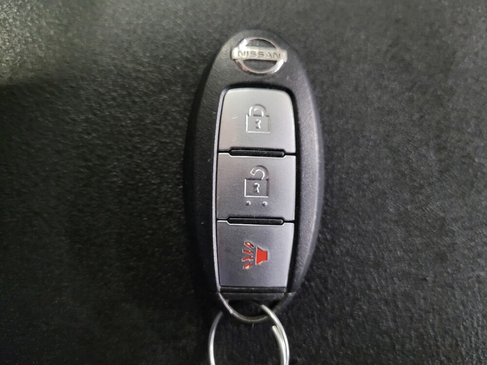 2019 Nissan Pathfinder in New Castle, DE 19720 - 18143660 32