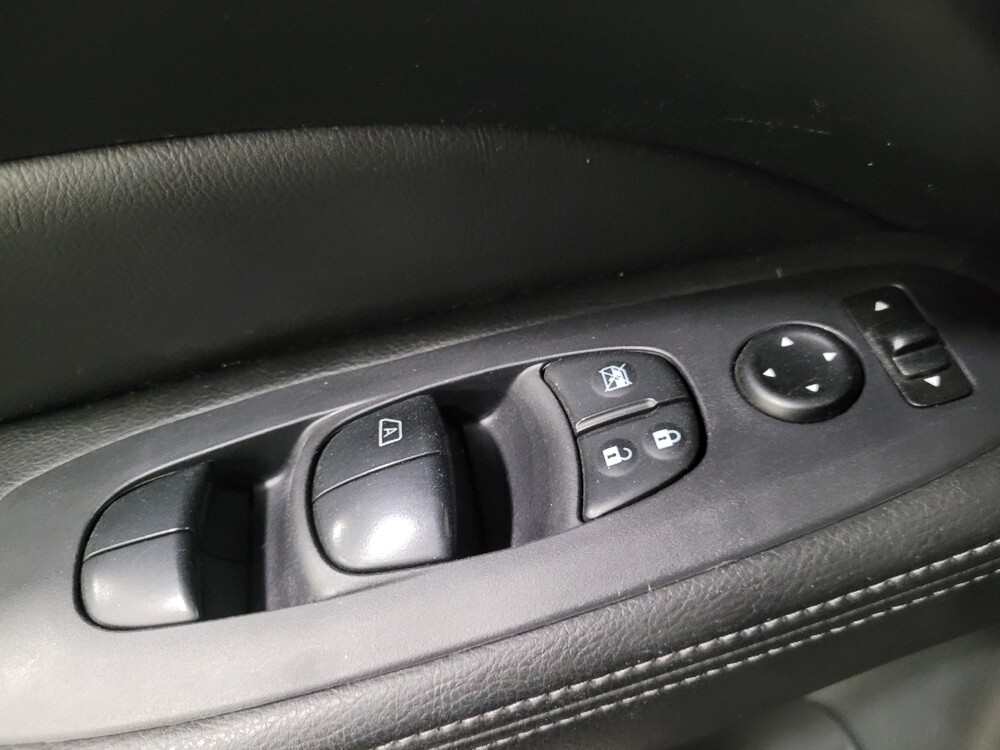 2019 Nissan Pathfinder in New Castle, DE 19720 - 18143660 27