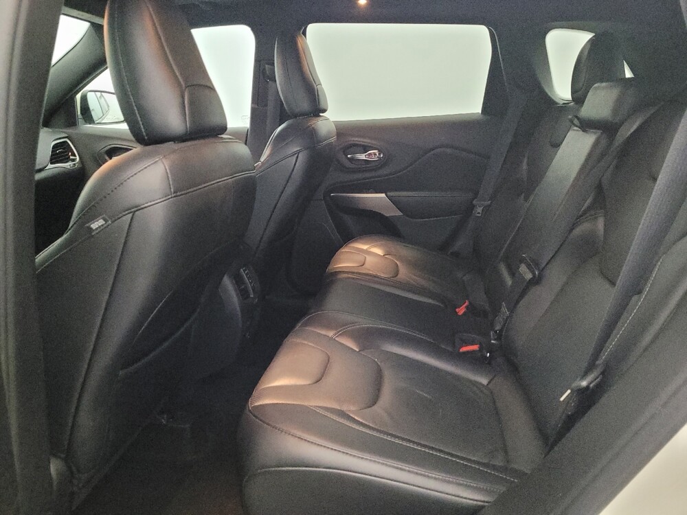 2019 Jeep Cherokee in New Castle, DE 19720 - 18143661 18