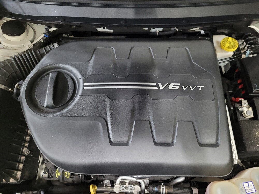 2019 Jeep Cherokee in New Castle, DE 19720 - 18143661 30