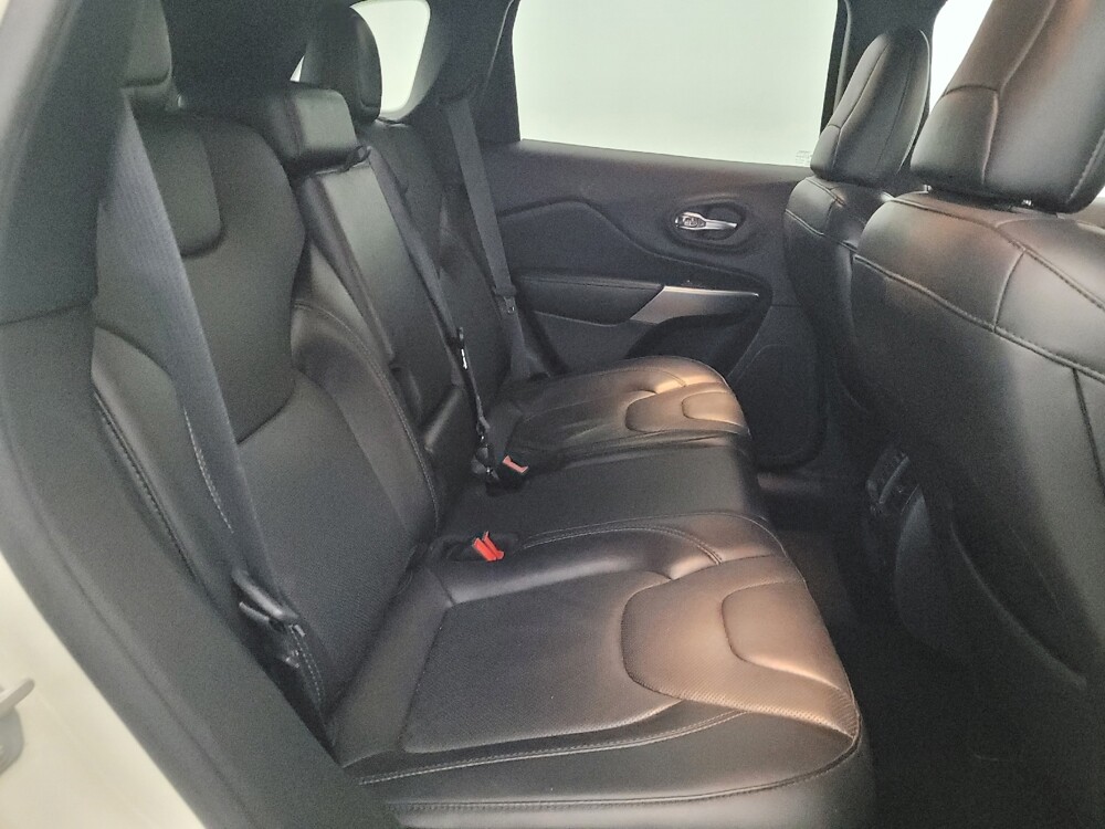 2019 Jeep Cherokee in New Castle, DE 19720 - 18143661 19