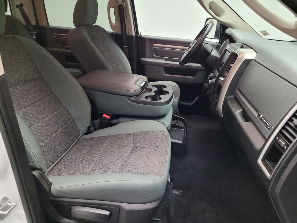2018 RAM 1500 in Downey, CA 90241 - 18143663 21