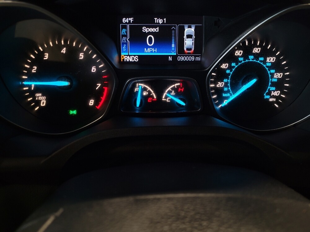 2016 Ford Escape in Orlando, FL 32808 - 18143664 23