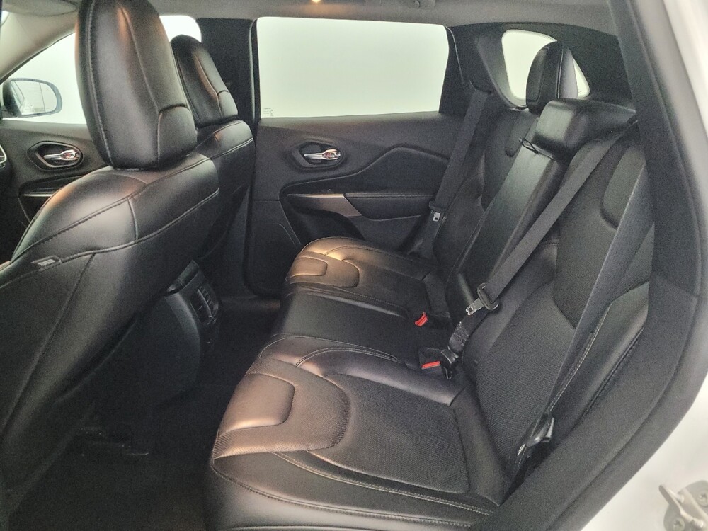 2019 Jeep Cherokee in New Castle, DE 19720 - 18143667 18
