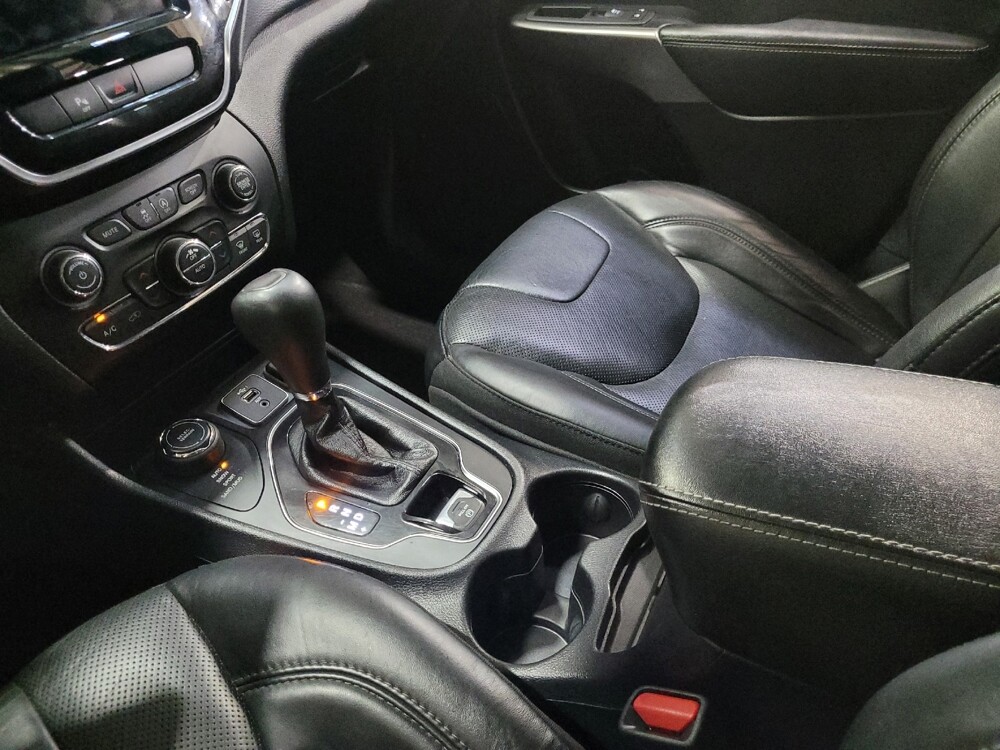 2019 Jeep Cherokee in New Castle, DE 19720 - 18143667 26