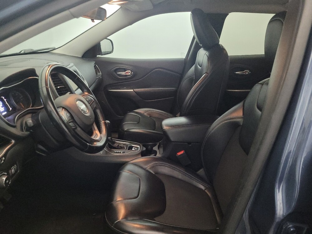 2020 Jeep Cherokee in Pittsburgh, PA 15236 - 18143668 17