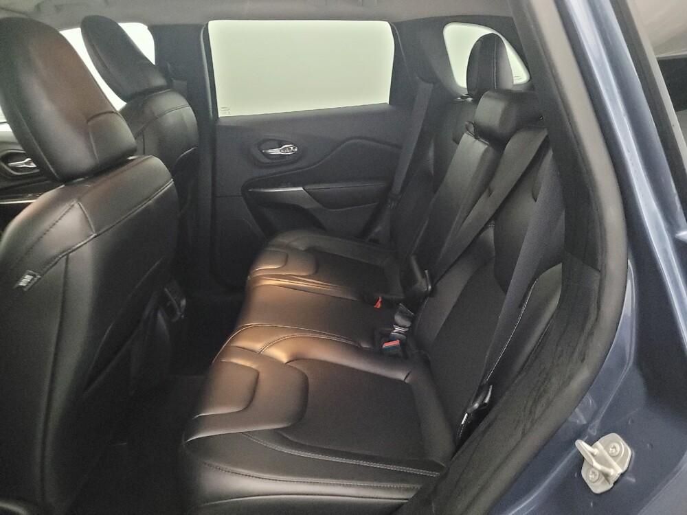 2020 Jeep Cherokee in Pittsburgh, PA 15236 - 18143668 18