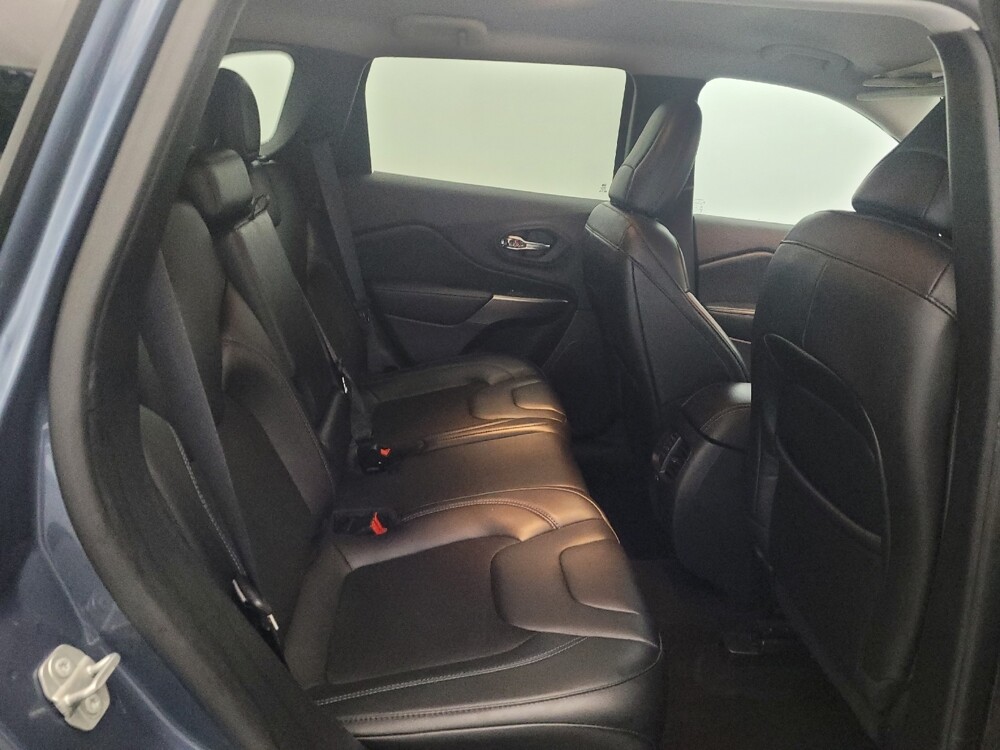 2020 Jeep Cherokee in Pittsburgh, PA 15236 - 18143668 19