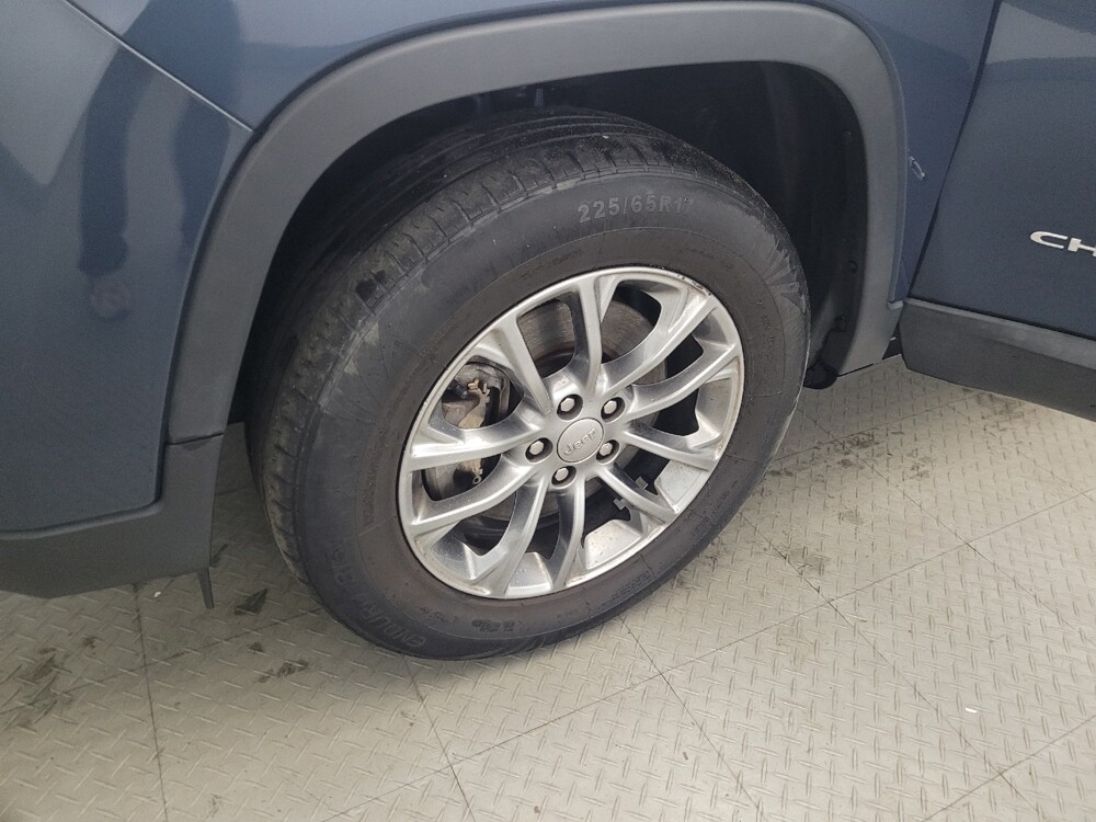 2020 Jeep Cherokee in Pittsburgh, PA 15236 - 18143668 31