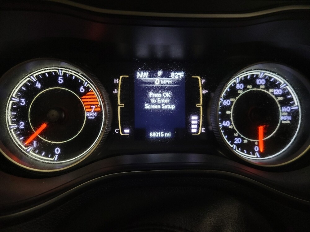 2019 Jeep Cherokee in Pittsburgh, PA 15236 - 18143671 23