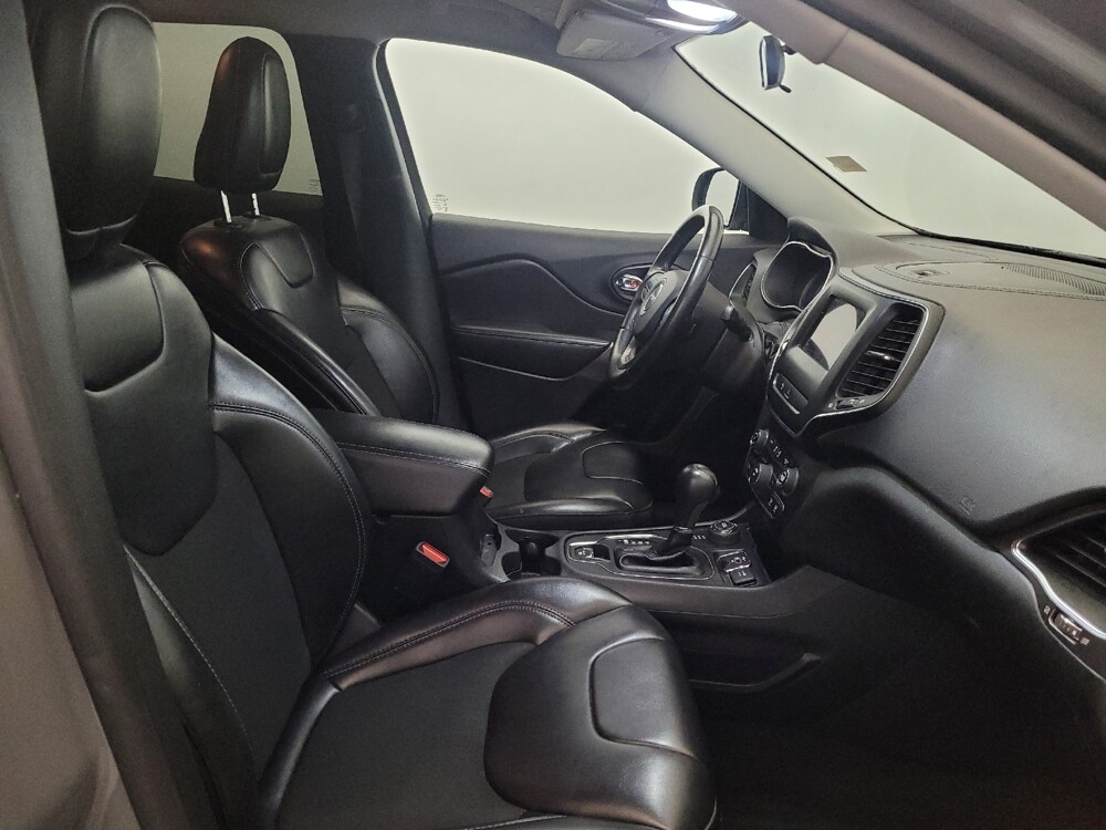 2019 Jeep Cherokee in Pittsburgh, PA 15236 - 18143671 21