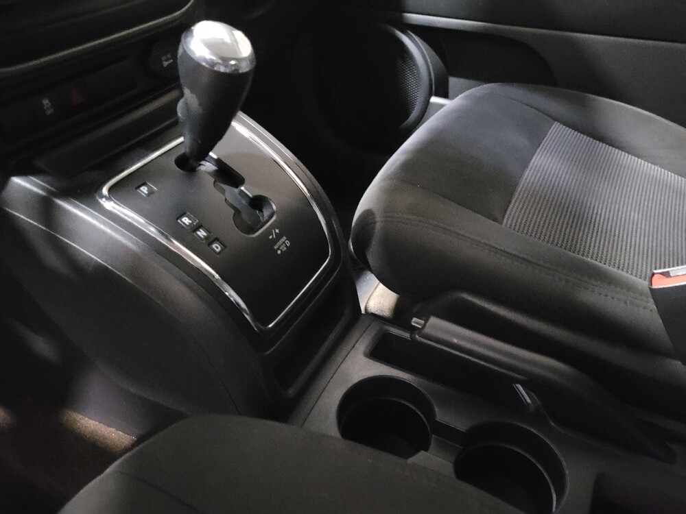 2017 Jeep Compass in Pittsburgh, PA 15236 - 18143674 26