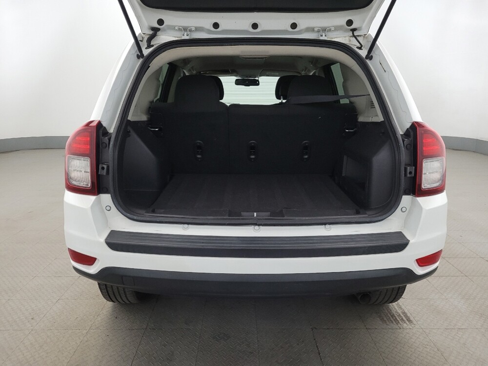 2017 Jeep Compass in Pittsburgh, PA 15236 - 18143674 29