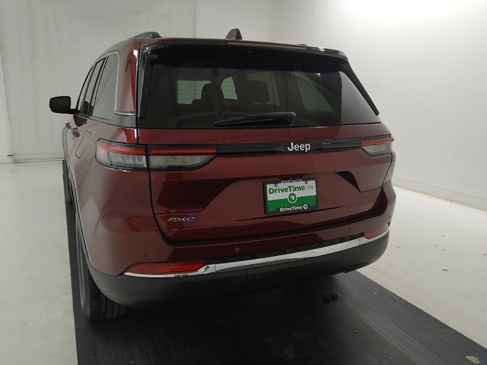2023 Jeep Grand Cherokee in St. Louis, MO 63136 - 18143682 6