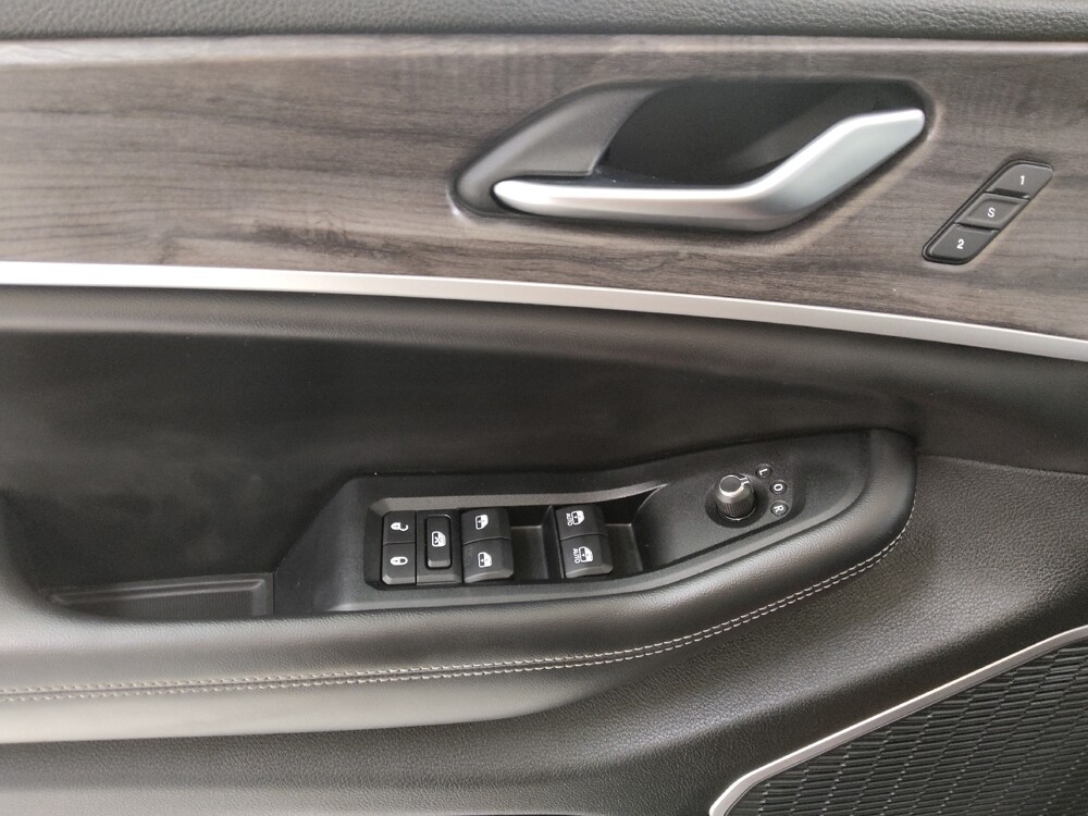 2023 Jeep Grand Cherokee in St. Louis, MO 63136 - 18143682 27