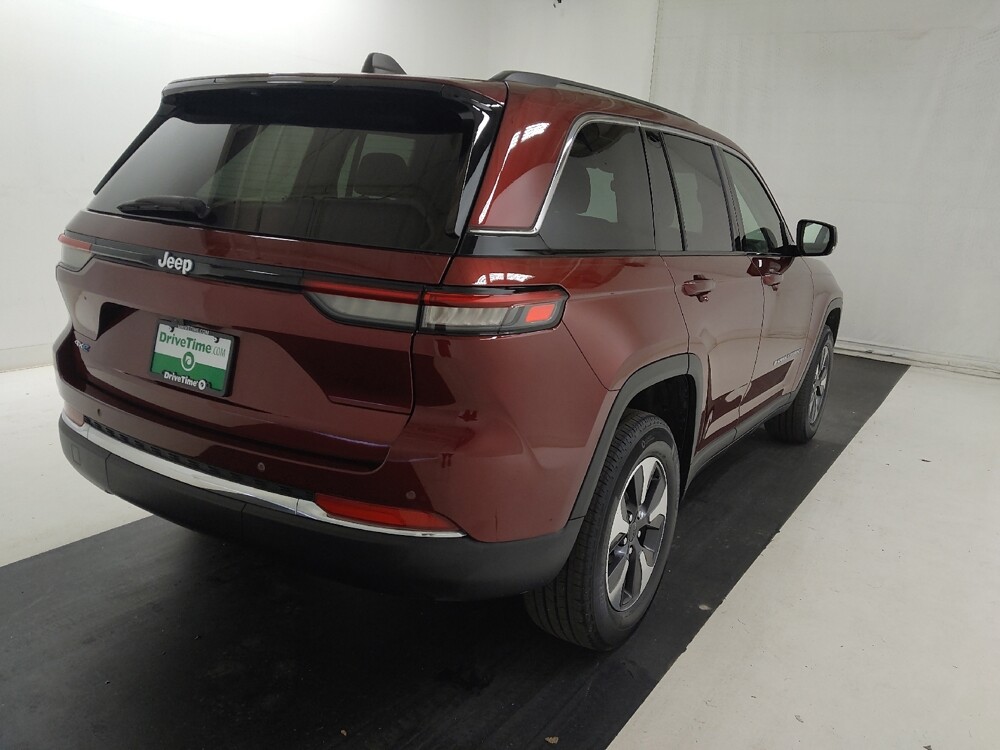 2023 Jeep Grand Cherokee in St. Louis, MO 63136 - 18143682 9