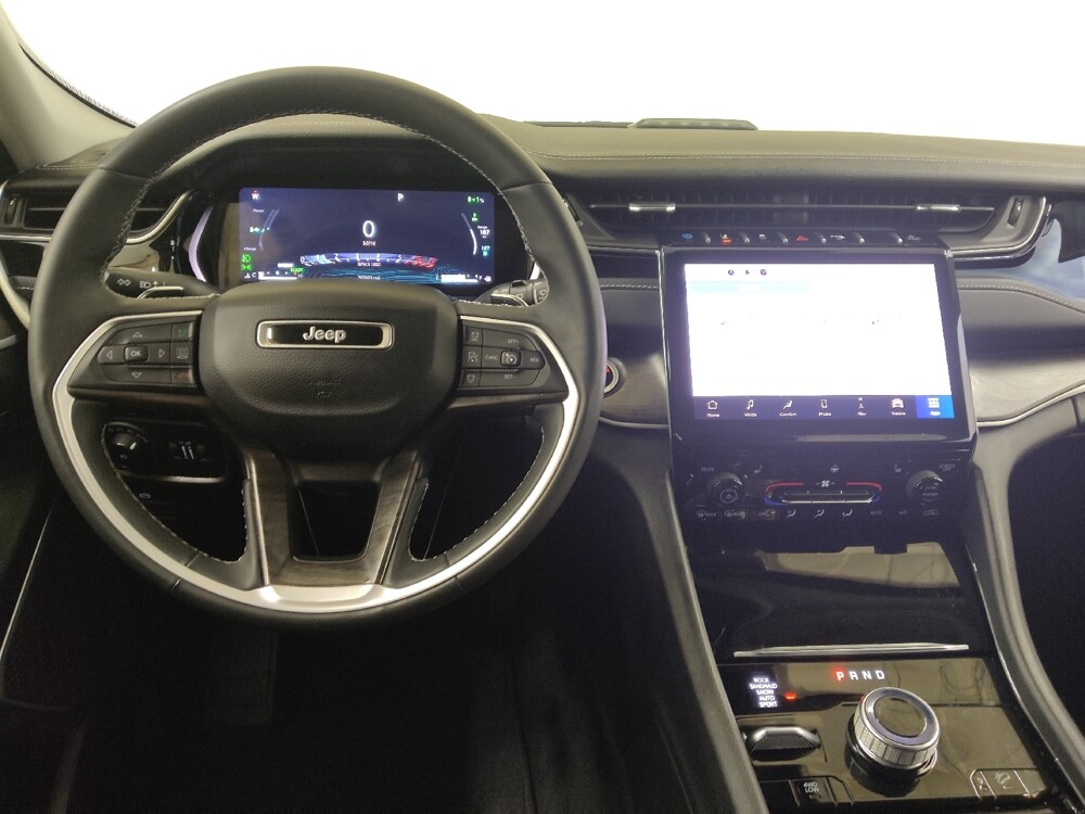 2023 Jeep Grand Cherokee in St. Louis, MO 63136 - 18143682 22