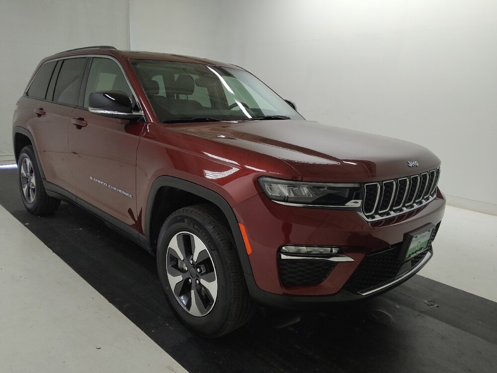 2023 Jeep Grand Cherokee in St. Louis, MO 63136 - 18143682 13