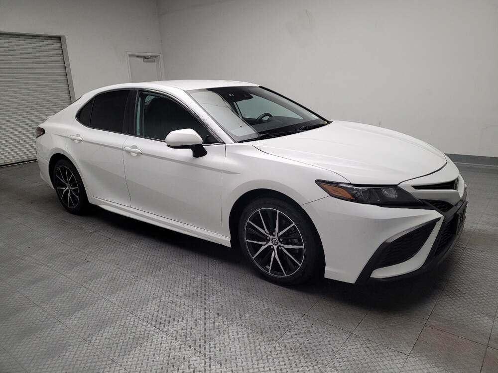 2021 Toyota Camry in Riverside, CA 92504 - 18143686 11