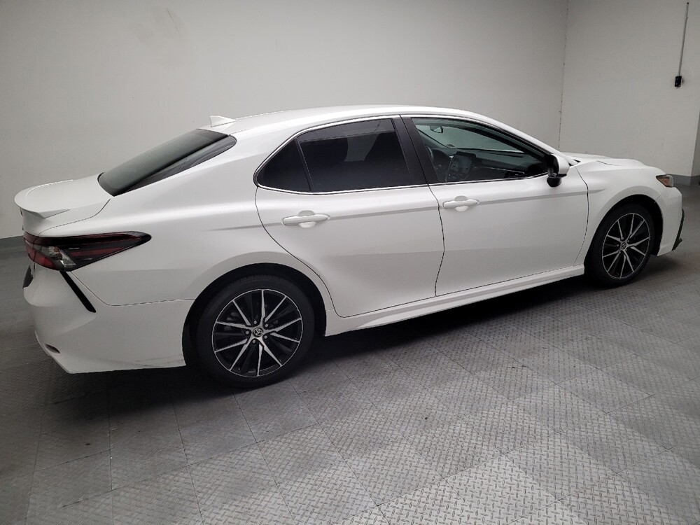 2021 Toyota Camry in Riverside, CA 92504 - 18143686 10