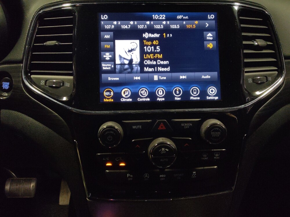 2022 Jeep Grand Cherokee in Phoenix, AZ 85015 - 18143687 25