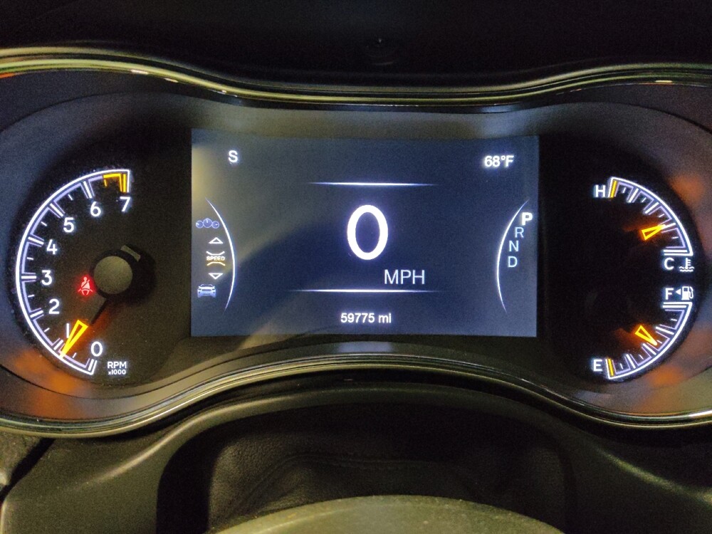 2022 Jeep Grand Cherokee in Phoenix, AZ 85015 - 18143687 23