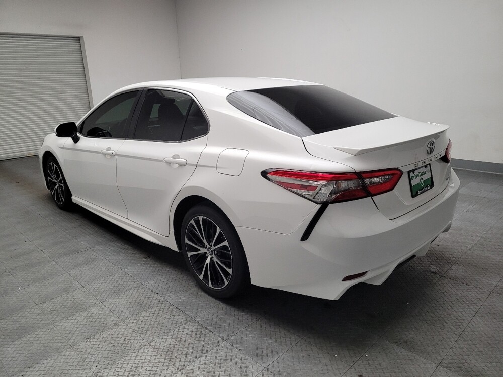 2018 Toyota Camry in Riverside, CA 92504 - 18143695 5