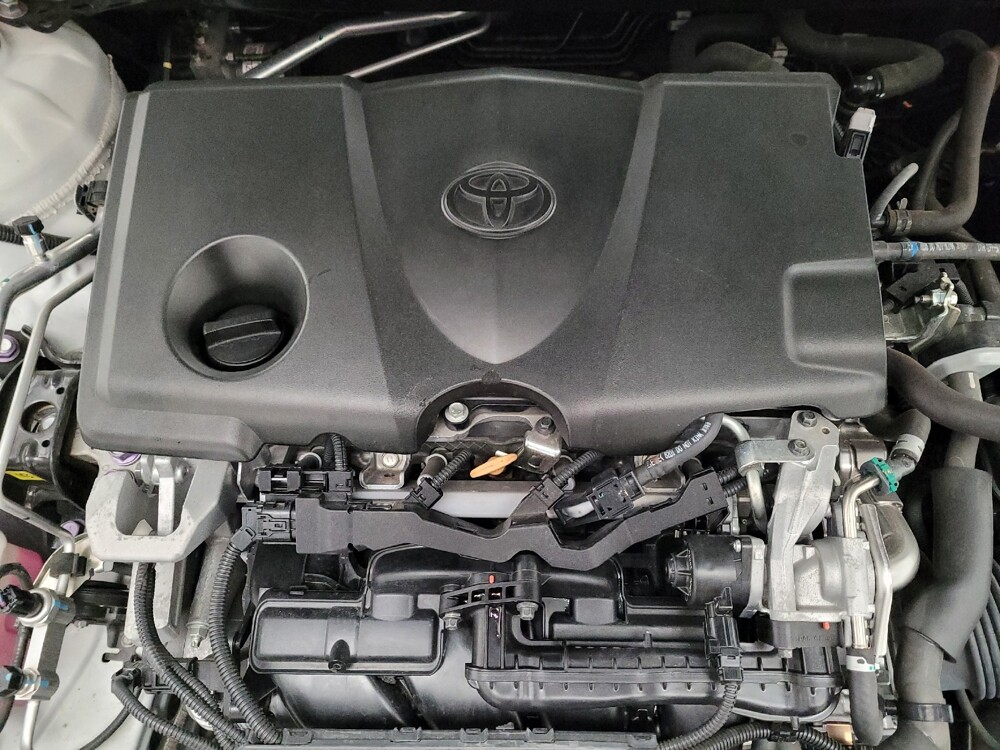 2018 Toyota Camry in Riverside, CA 92504 - 18143695 30