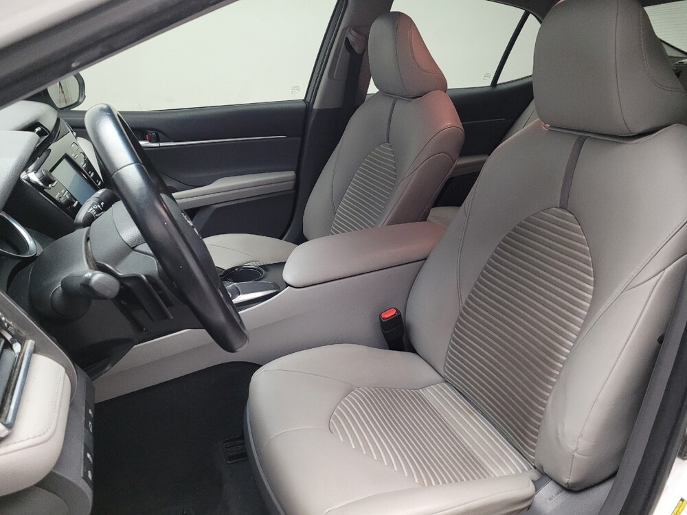 2018 Toyota Camry in Riverside, CA 92504 - 18143695 17