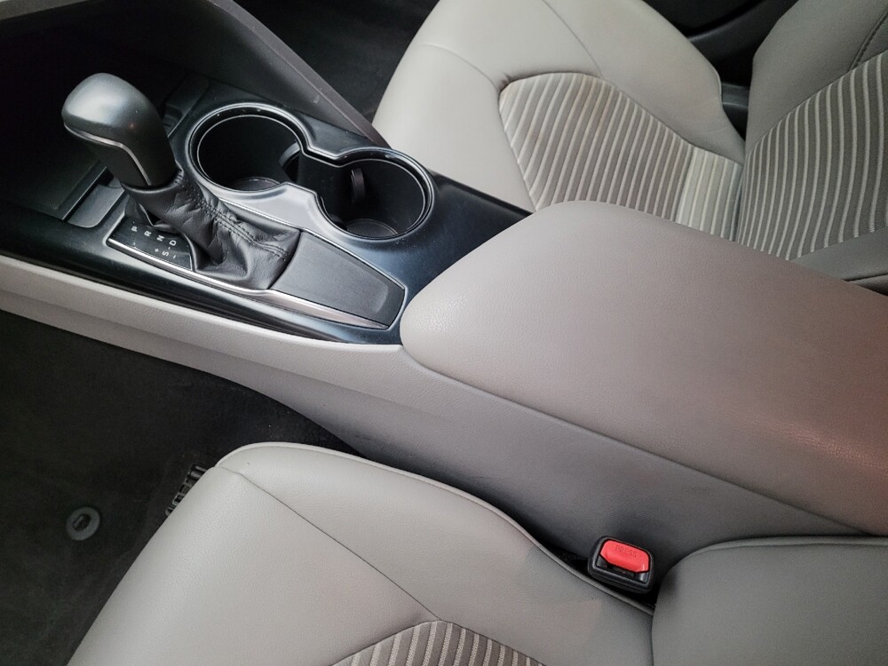 2018 Toyota Camry in Riverside, CA 92504 - 18143695 26
