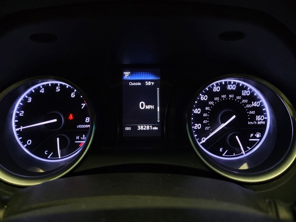 2018 Toyota Camry in Riverside, CA 92504 - 18143695 23